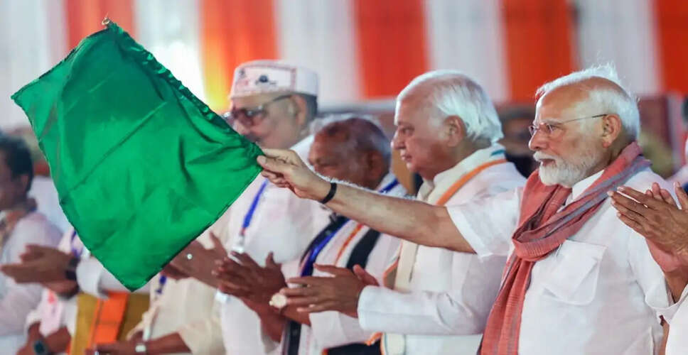 प्रधानमंत्री मोदी ने शुरू की नई अमृत भारत एक्सप्रेस ट्रेन सेवाएं