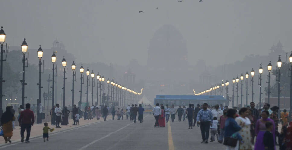 दिल्ली में कृत्रिम वर्षा का परीक्षण: प्रदूषण पर विजय की उम्मीदें धूमिल