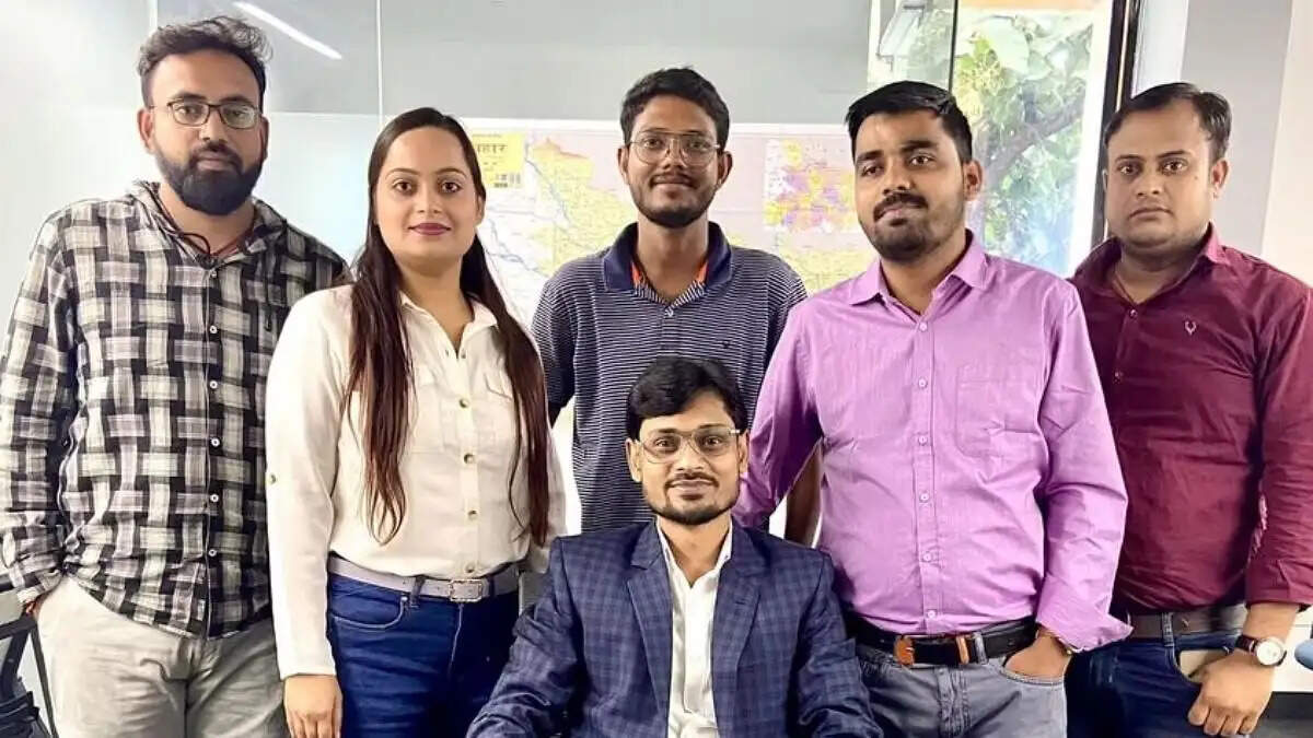 दिलखुश कुमार: सब्जी बेचने से करोड़ों की कंपनी तक का सफर