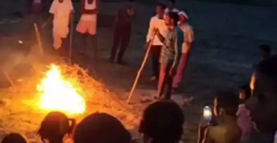 आगरा में सांपों की हत्या: वन्यजीव संरक्षण अधिनियम के तहत मामला दर्ज