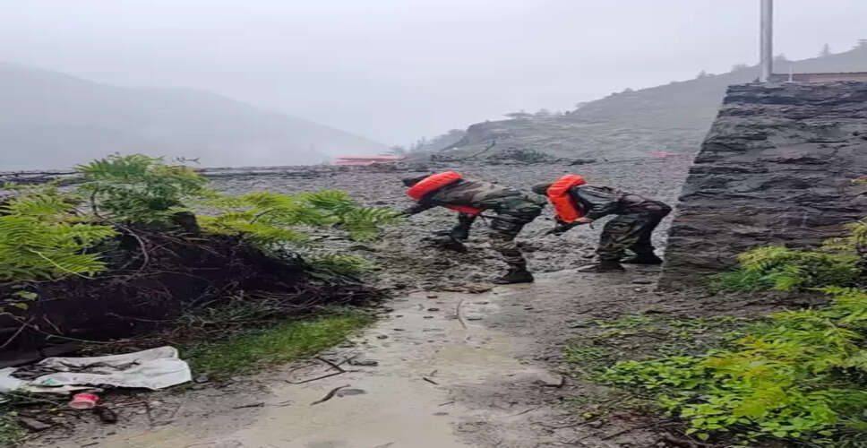 उत्तरकाशी : भारतीय सेना ने बचाव अभियान तेज किया