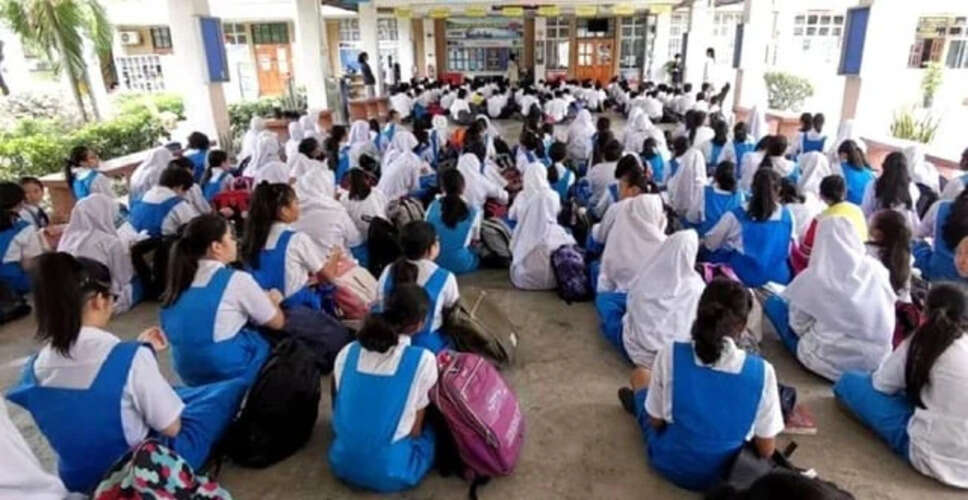 ठाणे के स्कूल में छात्राओं के साथ बुरा बर्ताव, अभिभावकों में आक्रोश