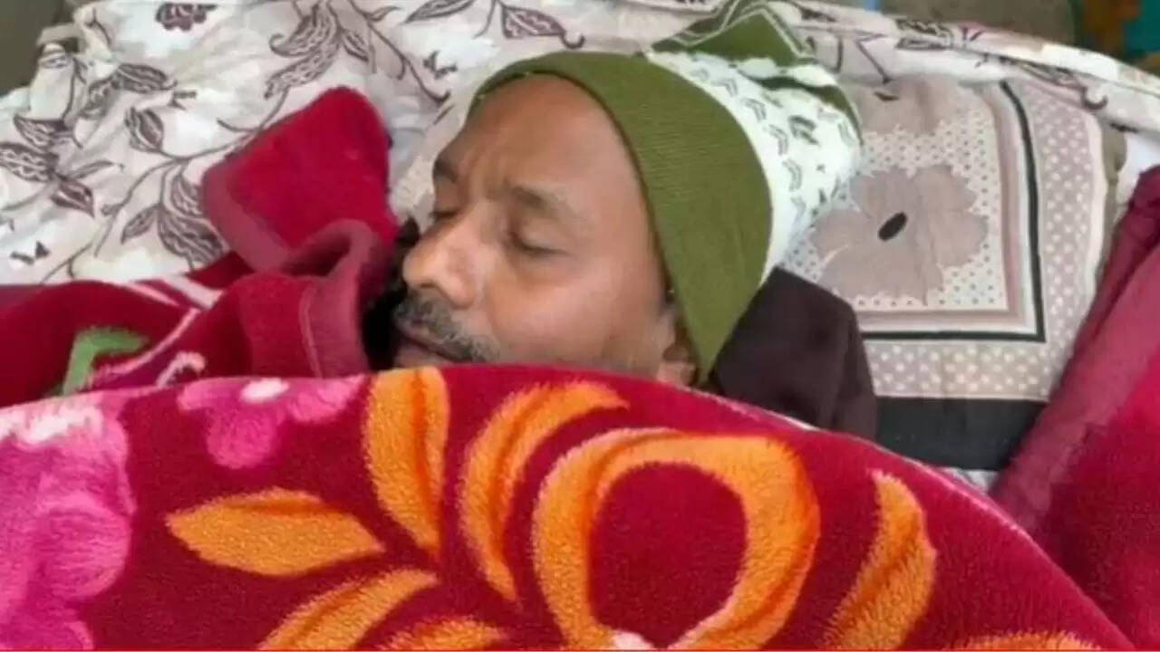 बिहार में जहरीली शराब से पिता की मौत, बेटे की आंखों की रोशनी गई