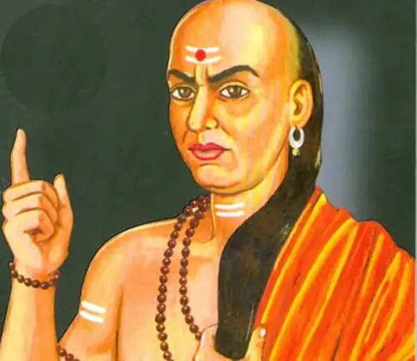 आचार्य चाणक्य के धन बढ़ाने के तीन महत्वपूर्ण उपाय