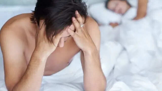 युवाओं में इरेक्टाइल डिसफंक्शन: कारण और लक्षण