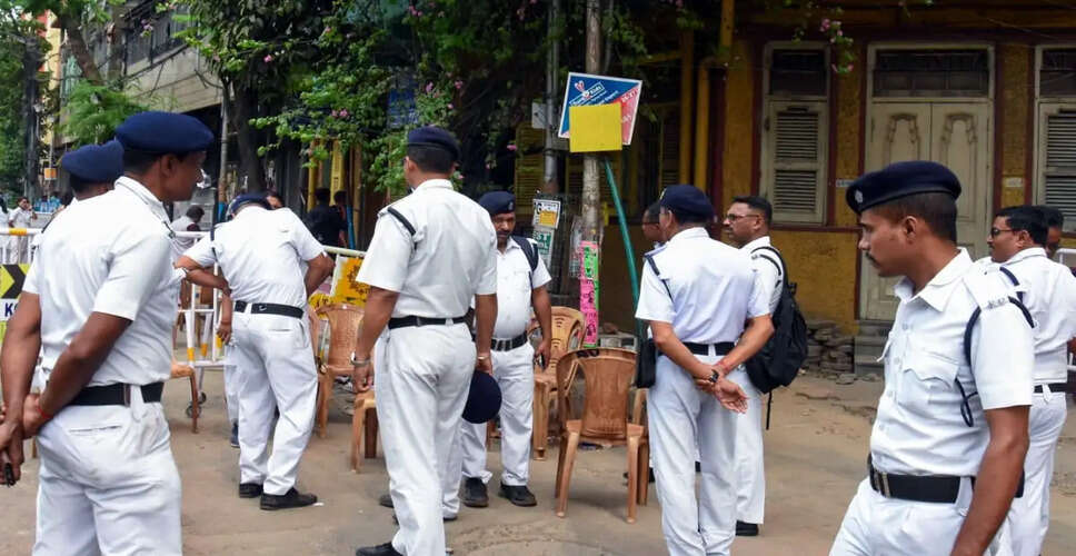 कोलकाता पुलिस की सख्त चेतावनी: चुनाव बाद हिंसा पर कड़ी कार्रवाई