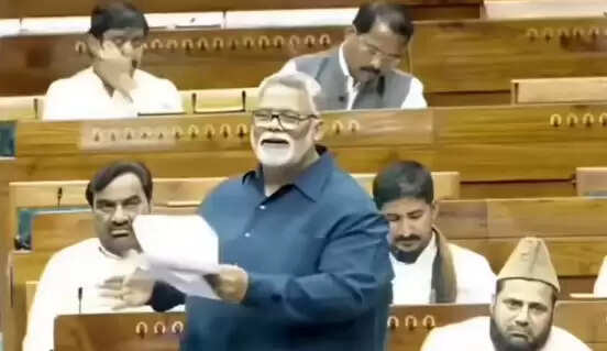 महिला आरक्षण बिल पर संसद में पप्पू यादव का विवादास्पद बयान