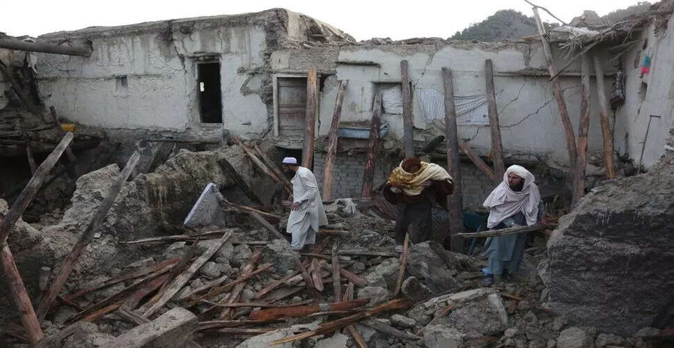 भारत ने अफगानिस्तान को 21 टन राहत सामग्री भेजी