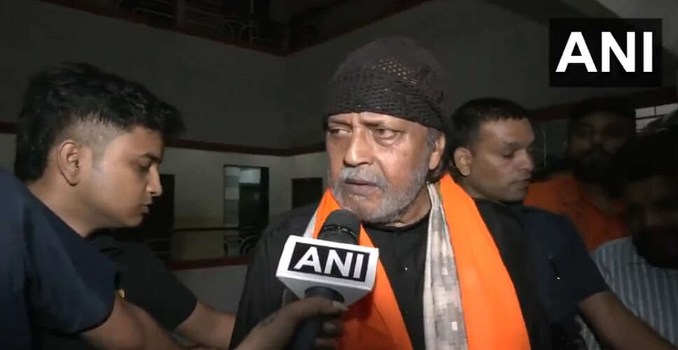 मिथुन चक्रवर्ती ने ममता बनर्जी पर साधा निशाना, राजनीतिक लाभ के लिए भय फैलाने का आरोप