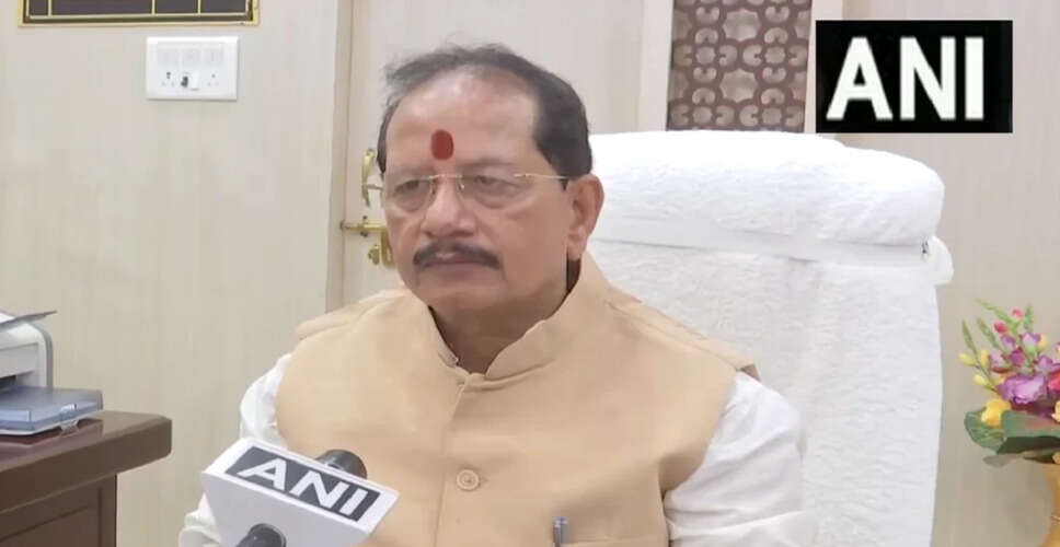 बिहार में चुनावी राजनीति: तेजस्वी यादव और विजय कुमार सिन्हा के बीच तीखी बहस