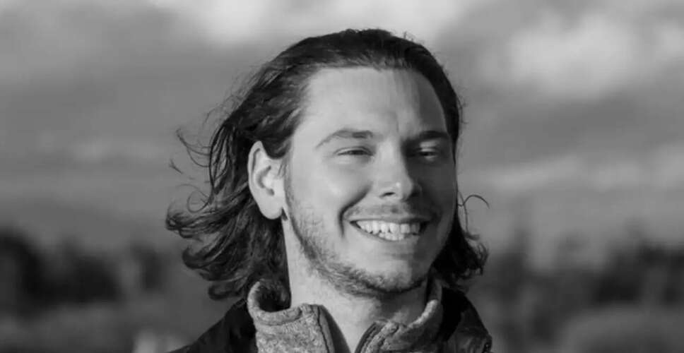 लागार्डिया हवाई अड्डे पर विमान और वाहन की टक्कर, दो पायलटों की मौत