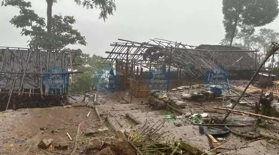ULFA-I के कैंपों पर भारतीय सुरक्षा बलों का हमला, तस्वीरें जारी