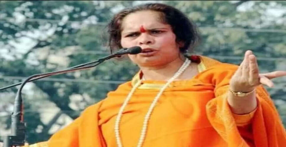 साध्वी प्राची का विवादास्पद बयान: कट्टरता और धर्म रक्षा की आवश्यकता