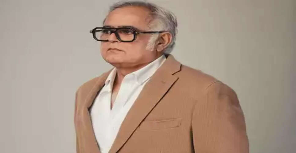 सिनेमा के रखवाले अपने ही एक फिल्म फेस्टिवल को जीवित रखने में नाकाम : हंसल मेहता