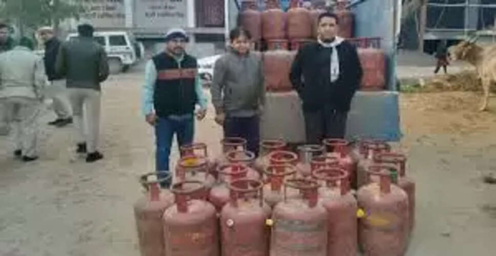 जयपुर में अवैध गैस रिफिलिंग पर बड़ी कार्रवाई: 480 सिलेंडर और 9 गिरफ्तार