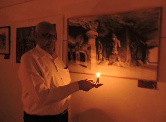अहमदाबाद में गुफा चित्र प्रदर्शनी का आयोजन