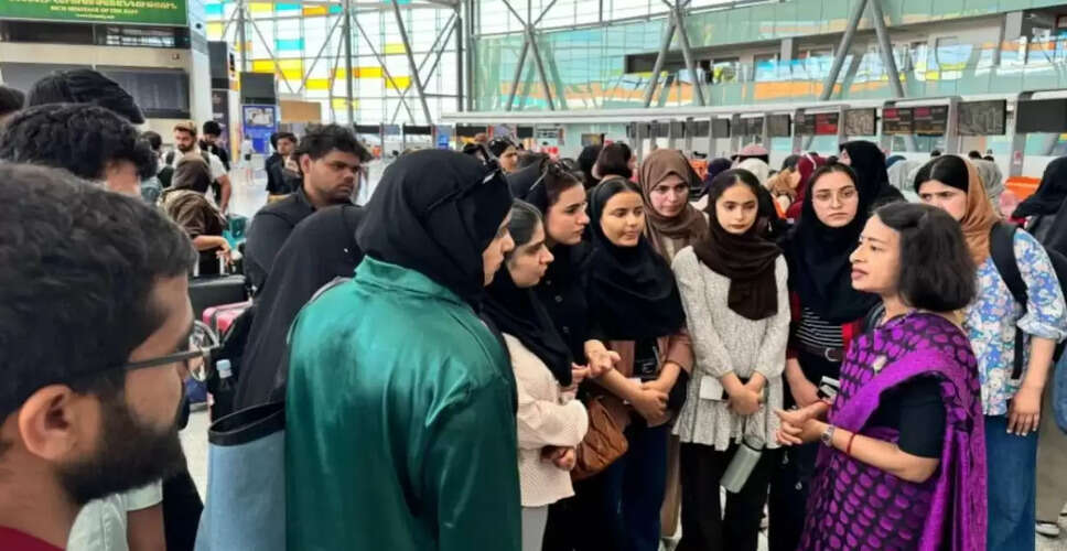 भारतीय दूतावास ने ईरान में निकासी प्रक्रिया को धीरे-धीरे समाप्त करने की घोषणा की