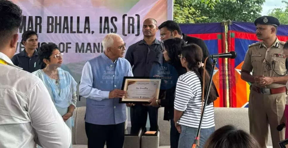 छोटी उम्र में बड़ी उपलब्धि: राहत शिविर में रहकर NEET पास करने वाली लड़कियाँ