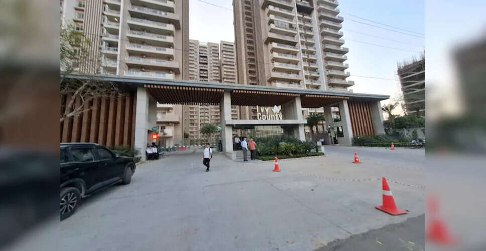 नोएडा में होली के दिन प्रेम विवाद में युवक की हत्या