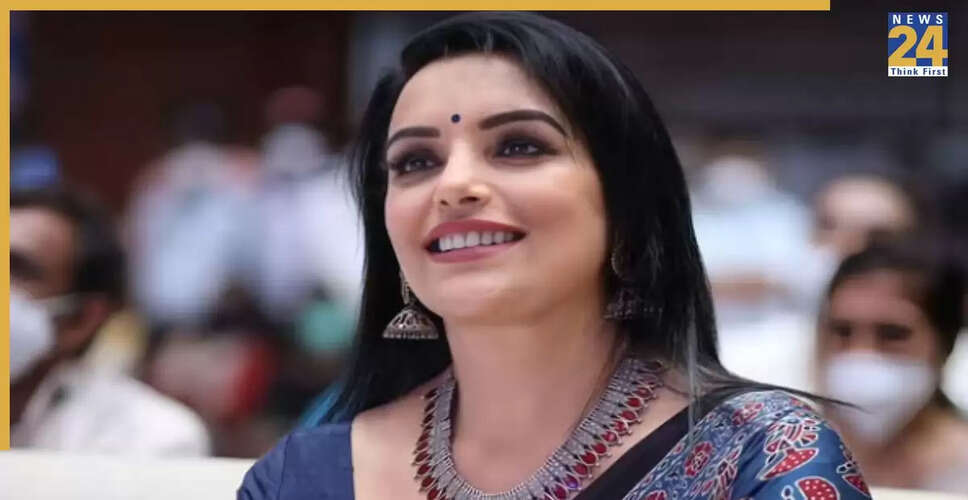 श्वेता मेनन बनीं एएमएमए की पहली महिला अध्यक्ष, इतिहास रचा