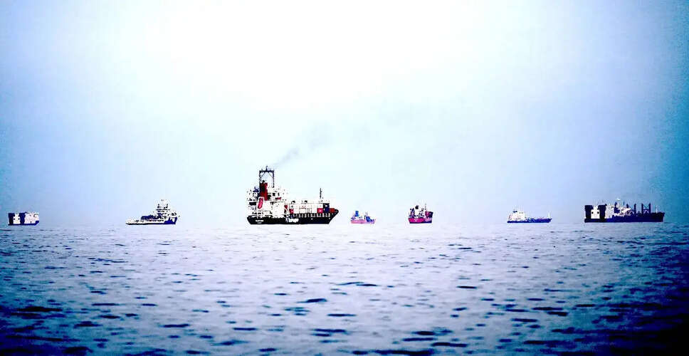 ईरान ने होर्मुज जलडमरूमध्य में जहाजों पर टोल लगाने की योजना बनाई