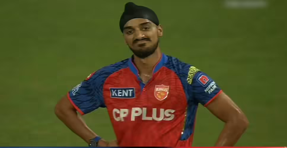 अर्शदीप सिंह का आईपीएल में अनोखा ओवर: क्रिकेट फैंस की हैरानी