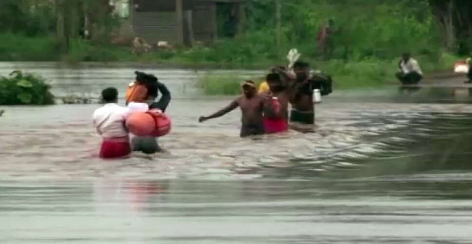 कर्नाटक में भारी बारिश से बाढ़ और भूस्खलन, दो लोगों की मौत