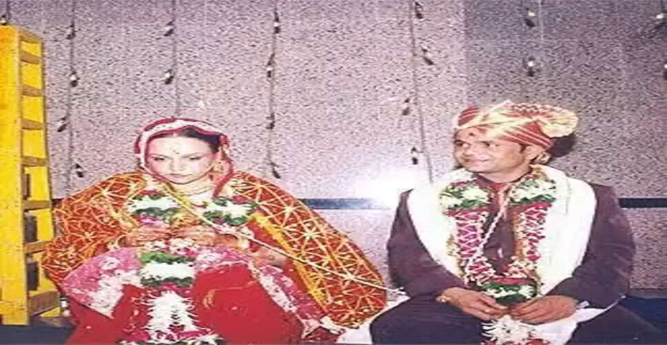 राजपाल यादव ने शादी की 22वीं सालगिरह पर पत्नी राधा संग शेयर की तस्वीर, बताया ‘सबसे बड़ी ताकत’