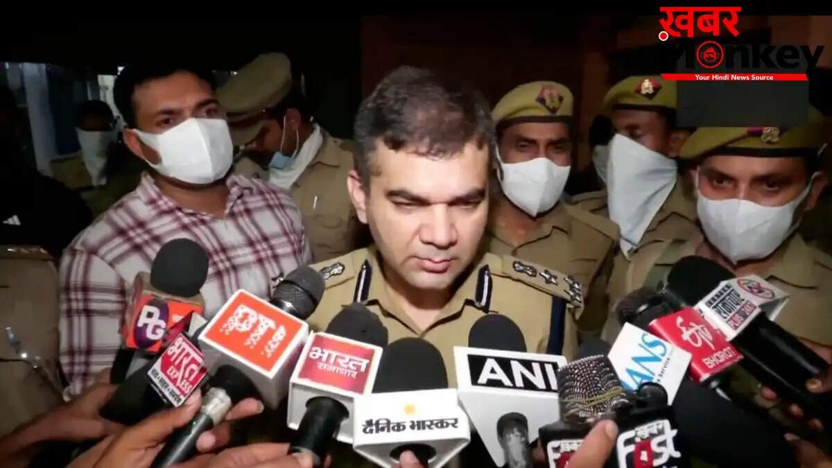 प्रयागराज में एक परिवार के चार शव मिलने से मचा हड़कंप