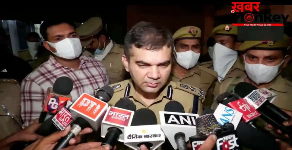 प्रयागराज में एक परिवार के चार शव मिलने से मचा हड़कंप