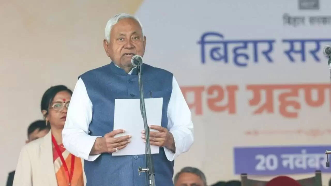 नीतीश कुमार की नई कैबिनेट: करोड़पति मंत्रियों की भरमार