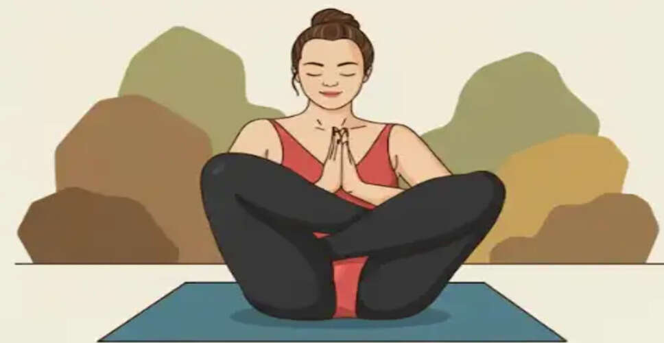 गर्भासन: पीरियड्स के दर्द से राहत पाने का प्रभावी योगासन