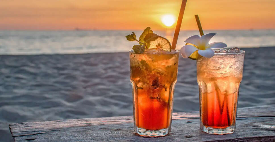 गर्मी में स्वास्थ्यवर्धक पेय: ठंडे विकल्पों की सूची