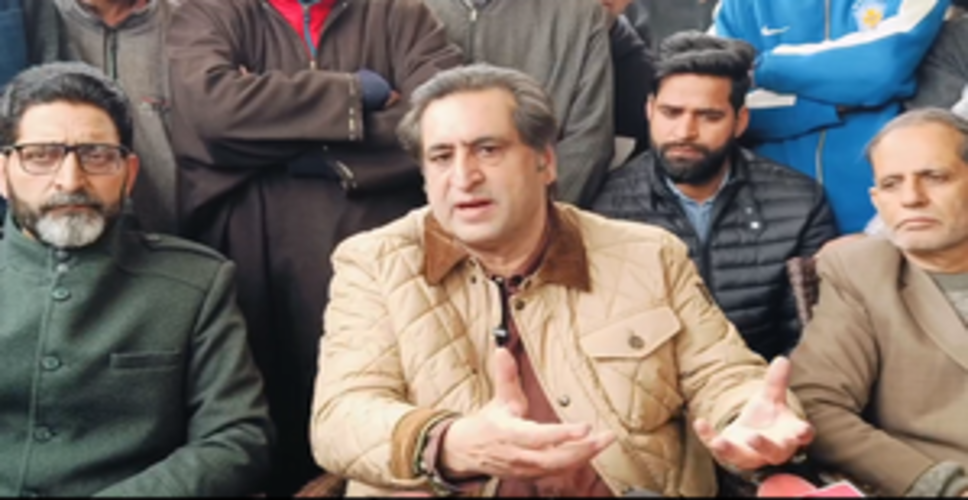 फारूक अब्दुल्ला पर केस दर्ज कराने से कश्मीरियों में आएगा विश्वास : सज्जाद लोन