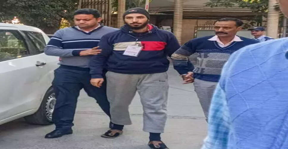 भारत में आतंकवाद के नए रुझान: आत्म-प्रेरित समूहों का उदय