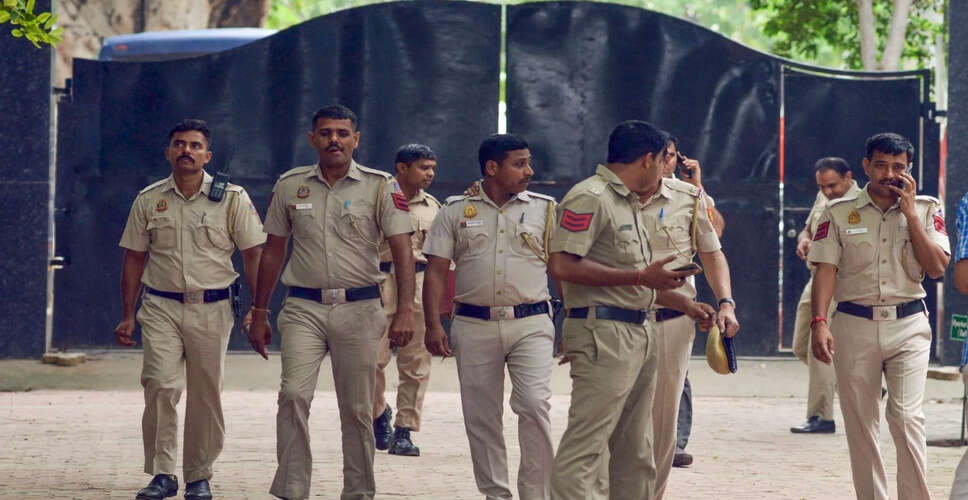 दिल्ली में हीलियम गैस से आत्महत्या का पहला मामला सामने आया