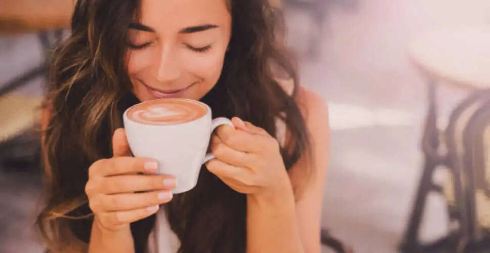 कॉफी और निर्जलीकरण: क्या सच में है कोई संबंध?