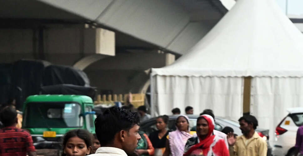 नोएडा में निर्माण स्थल पर श्रमिक की संदिग्ध मौत, सहयोगियों ने किया जाम