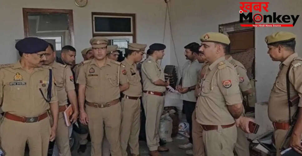 बुलंदशहर में रिश्तों का खून: युवक ने पत्नी और पिता को मारा