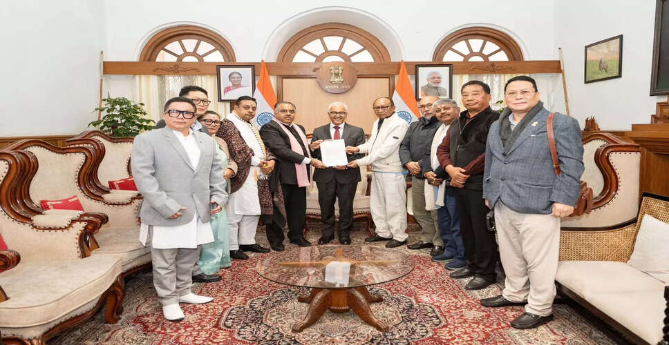 मणिपुर के नए मुख्यमंत्री के रूप में Y Khemchand सिंह की शपथ ग्रहण