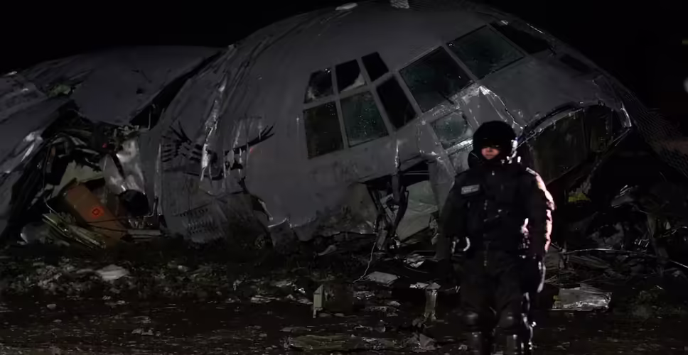 बोलिविया में विमान दुर्घटना: 15 की मौत, नोटों की बौछार से मची भगदड़