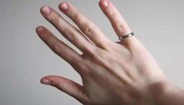 चांदी के छल्ले के लाभ: किस्मत को चमकाने के उपाय