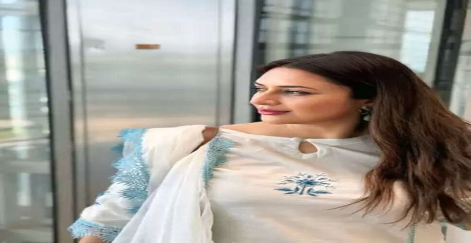 'बस यूं ही, दिल्ली में...' दिव्यांका त्रिपाठी ने सादगी भरे अंदाज में पोस्ट की खूबसूरत तस्वीरें