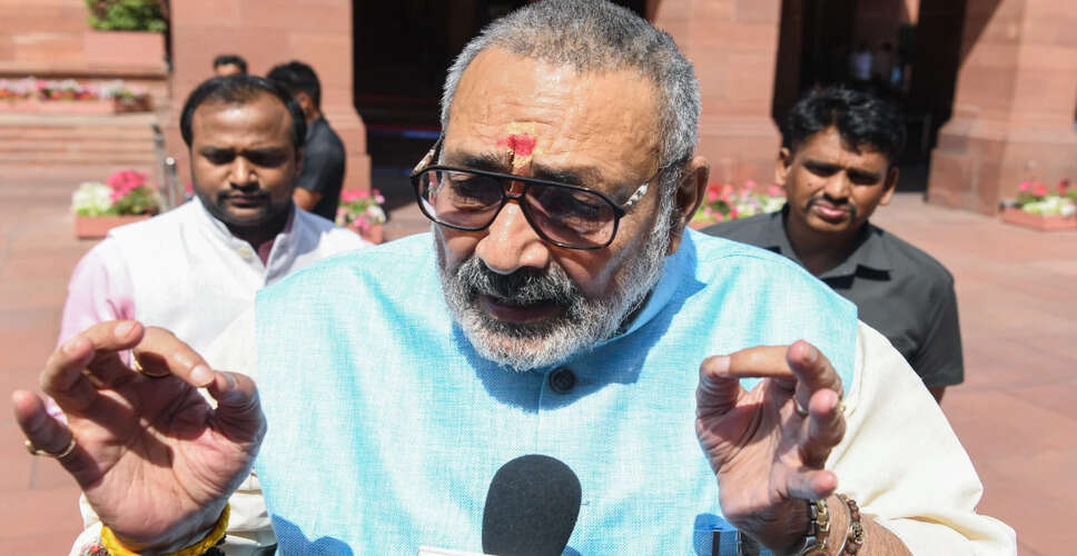 गिरिराज सिंह ने कांग्रेस पर राष्ट्रीय सुरक्षा के मुद्दों पर उठाए सवाल