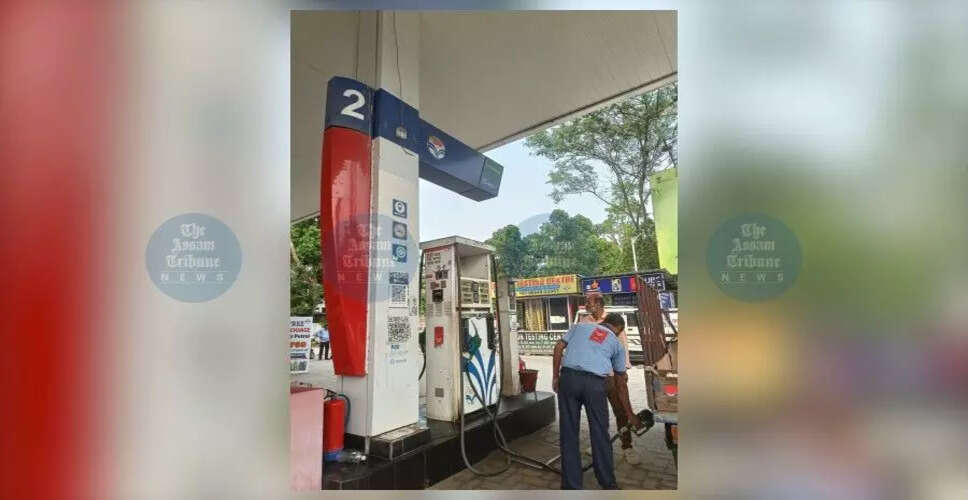 भारतीय रुपया 96 प्रति डॉलर के स्तर से नीचे गिरा
