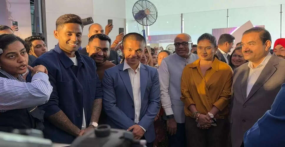 नवी मुंबई इंटरनेशनल एयरपोर्ट का अनोखा उद्घाटन: एक नई सोच का प्रतीक