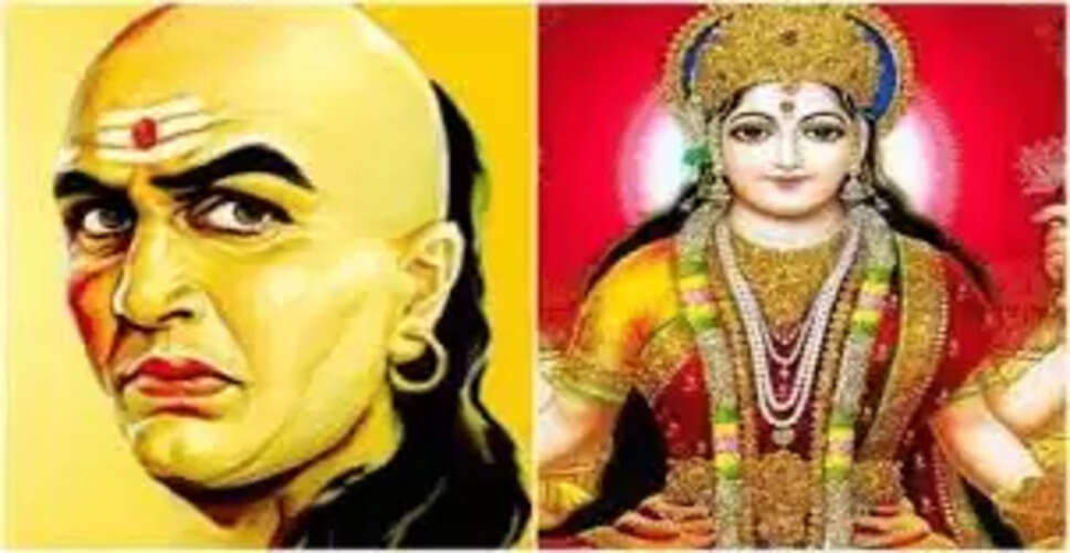 धन की देवी लक्ष्मी को आकर्षित करने के लिए बुरी आदतें छोड़ें
