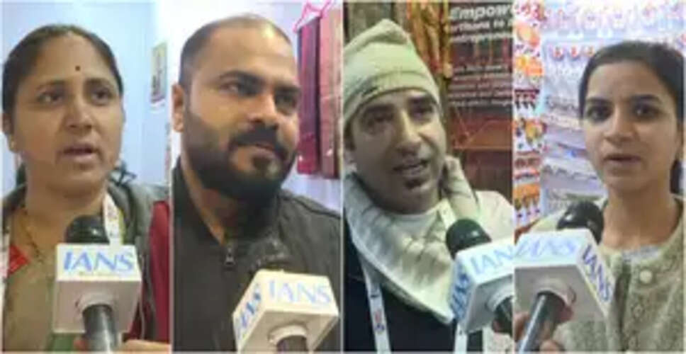 दिल्ली के भारत मंडपम में चल रहे ग्रामीण भारत महोत्सव में सभी राज्यों के स्थानीय उत्पादों का प्रदर्शन