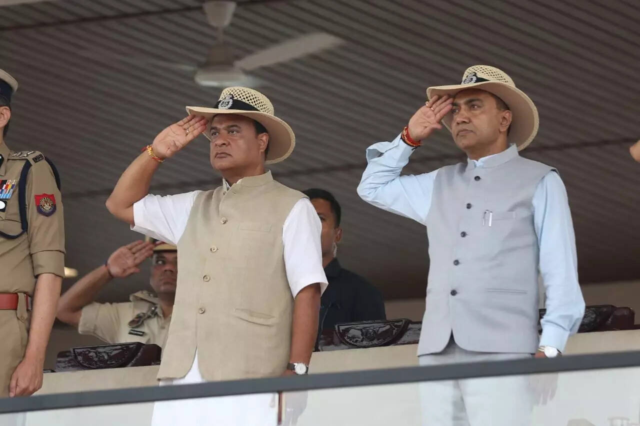गोवा पुलिस के 700 प्रशिक्षुओं ने असम में प्रशिक्षण पूरा किया