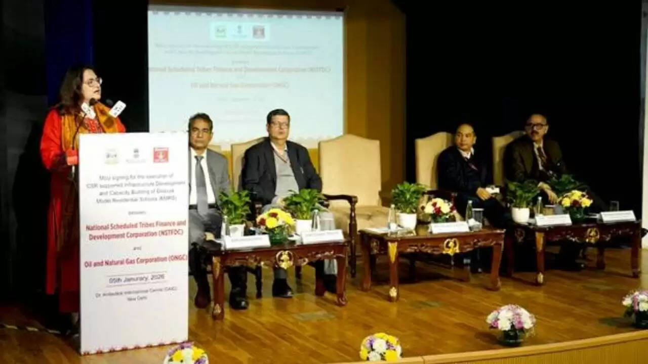 ओएनजीसी और एनएसटीएफडीसी के बीच समझौता, आदिवासी छात्रों के लिए नई पहल